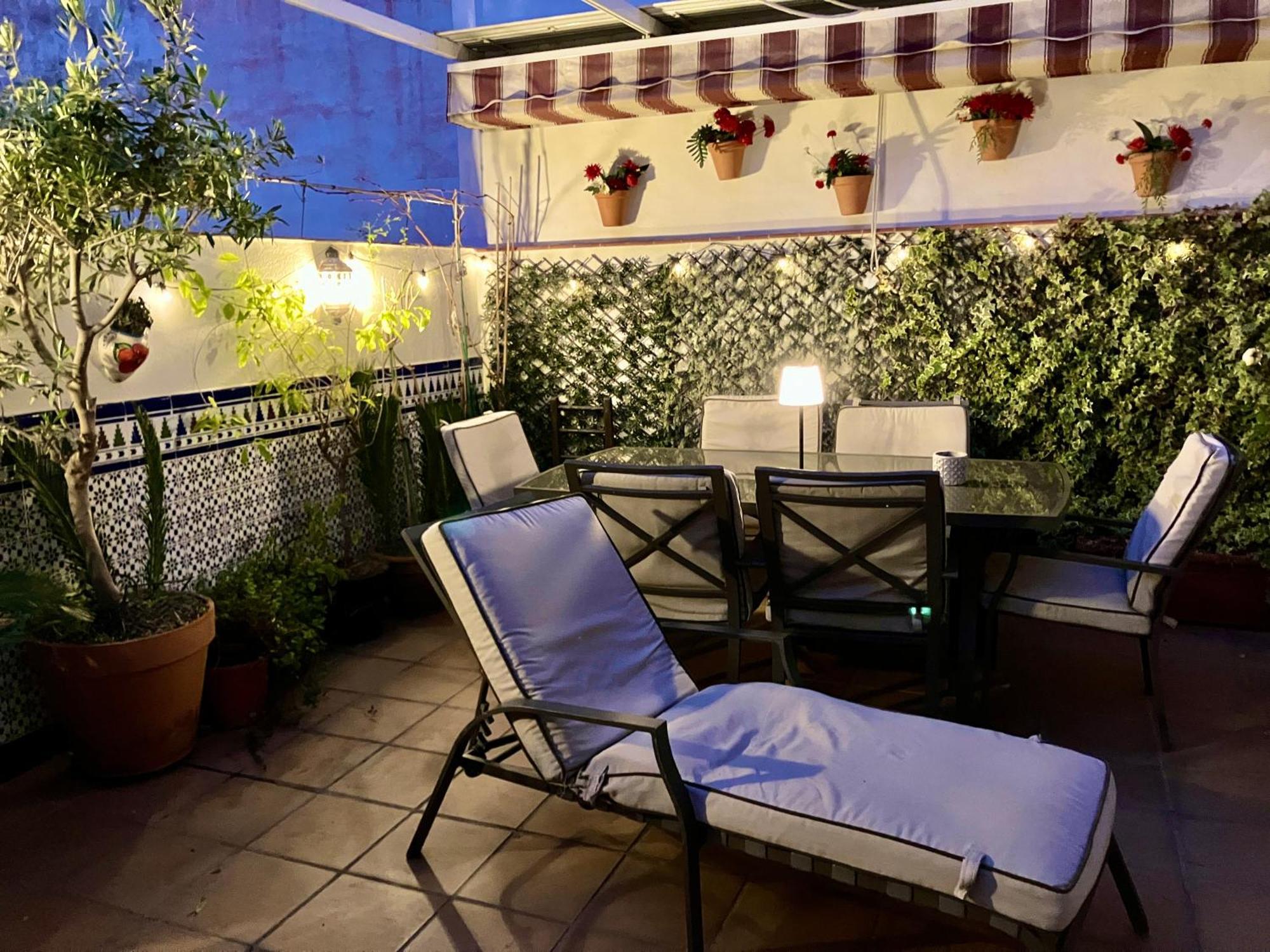 Maravilloso Apartamento Centrico De 70M2, Jardin Propio 40M2 Con Piscina Para Ninos Y Parking Opcional Málaga Exteriör bild