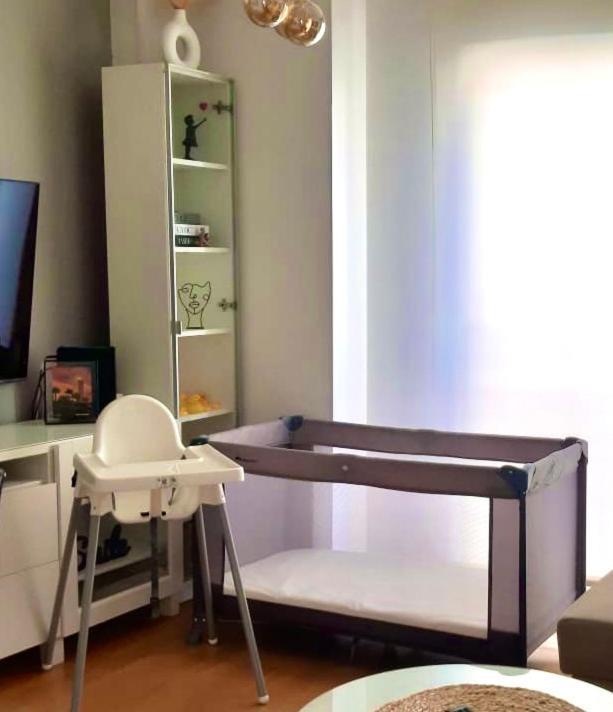 Maravilloso Apartamento Centrico De 70M2, Jardin Propio 40M2 Con Piscina Para Ninos Y Parking Opcional Málaga Exteriör bild
